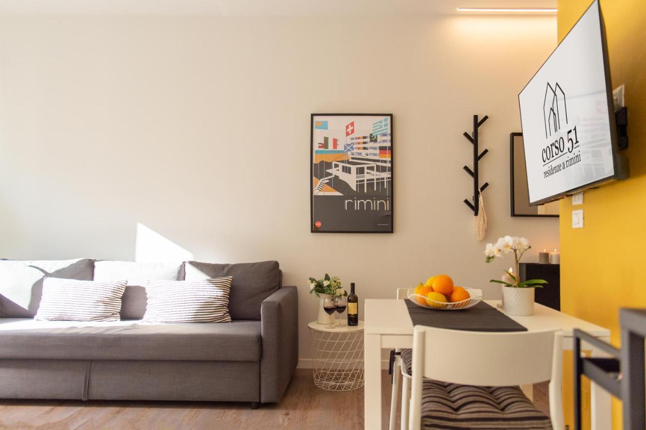 Smart & Urban Suites - Corso51 Римини Экстерьер фото