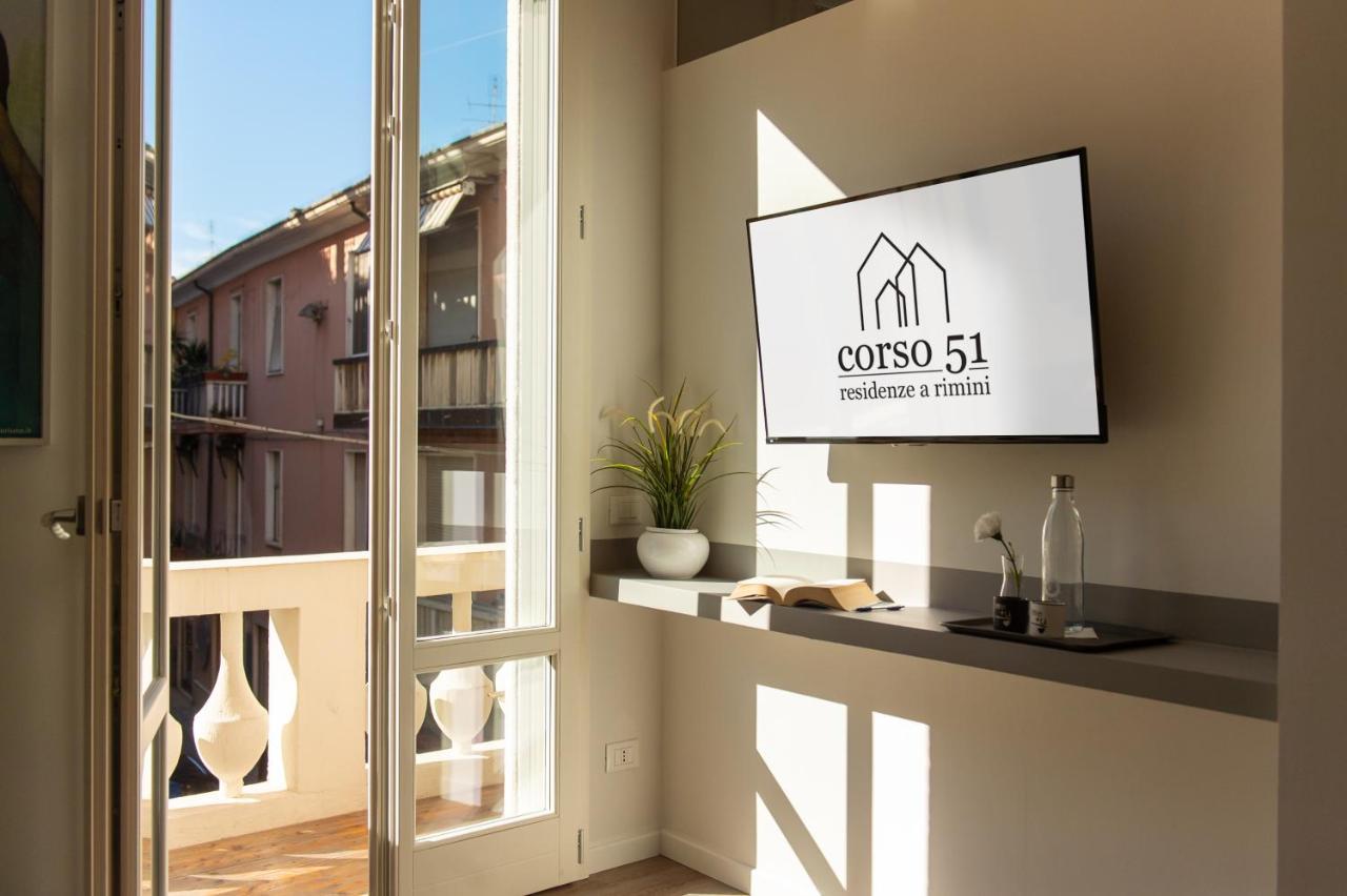 Smart & Urban Suites - Corso51 Римини Экстерьер фото