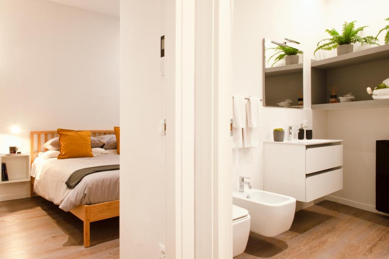 Smart & Urban Suites - Corso51 Римини Экстерьер фото
