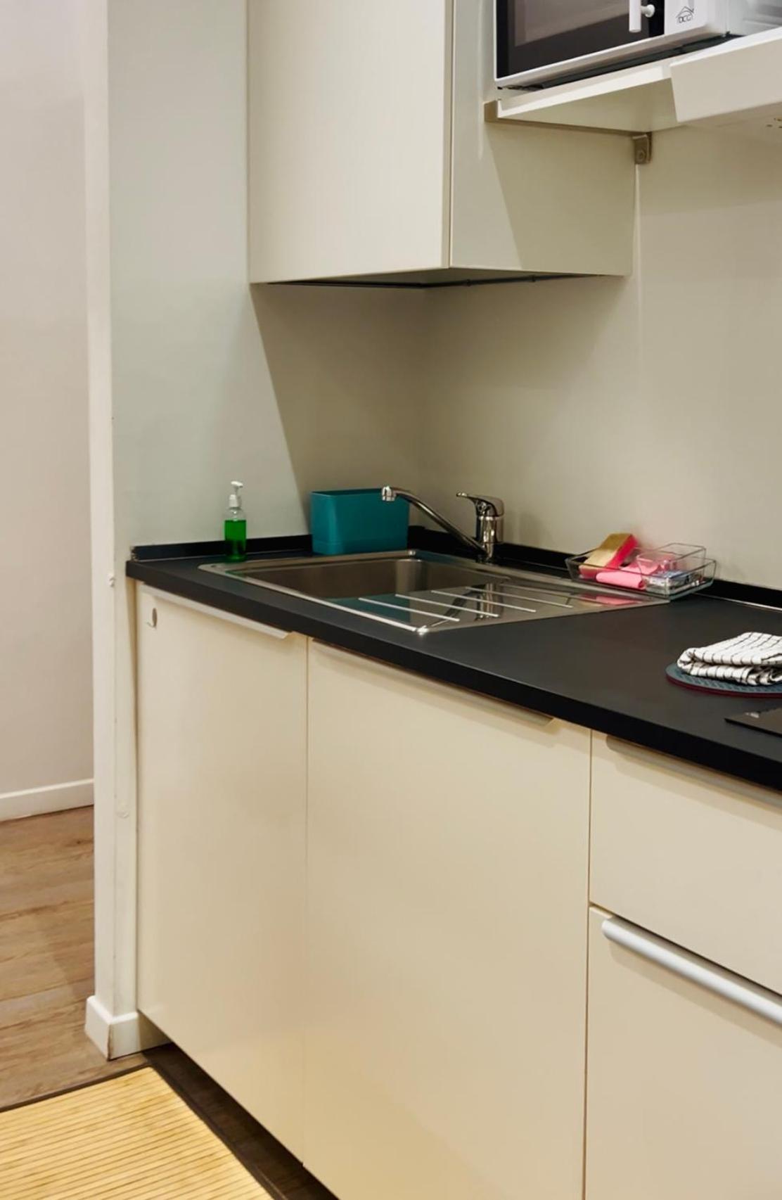 Smart & Urban Suites - Corso51 Римини Экстерьер фото
