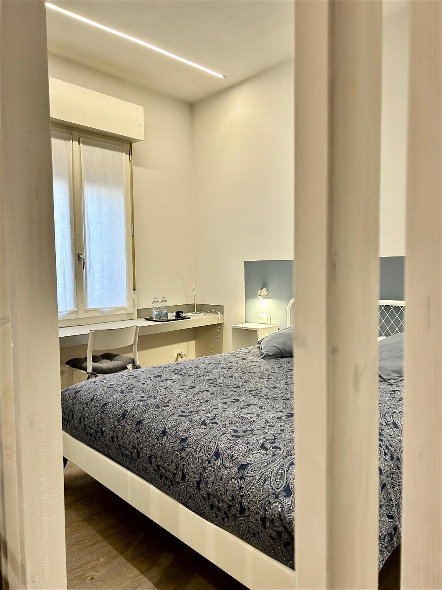 Smart & Urban Suites - Corso51 Римини Экстерьер фото