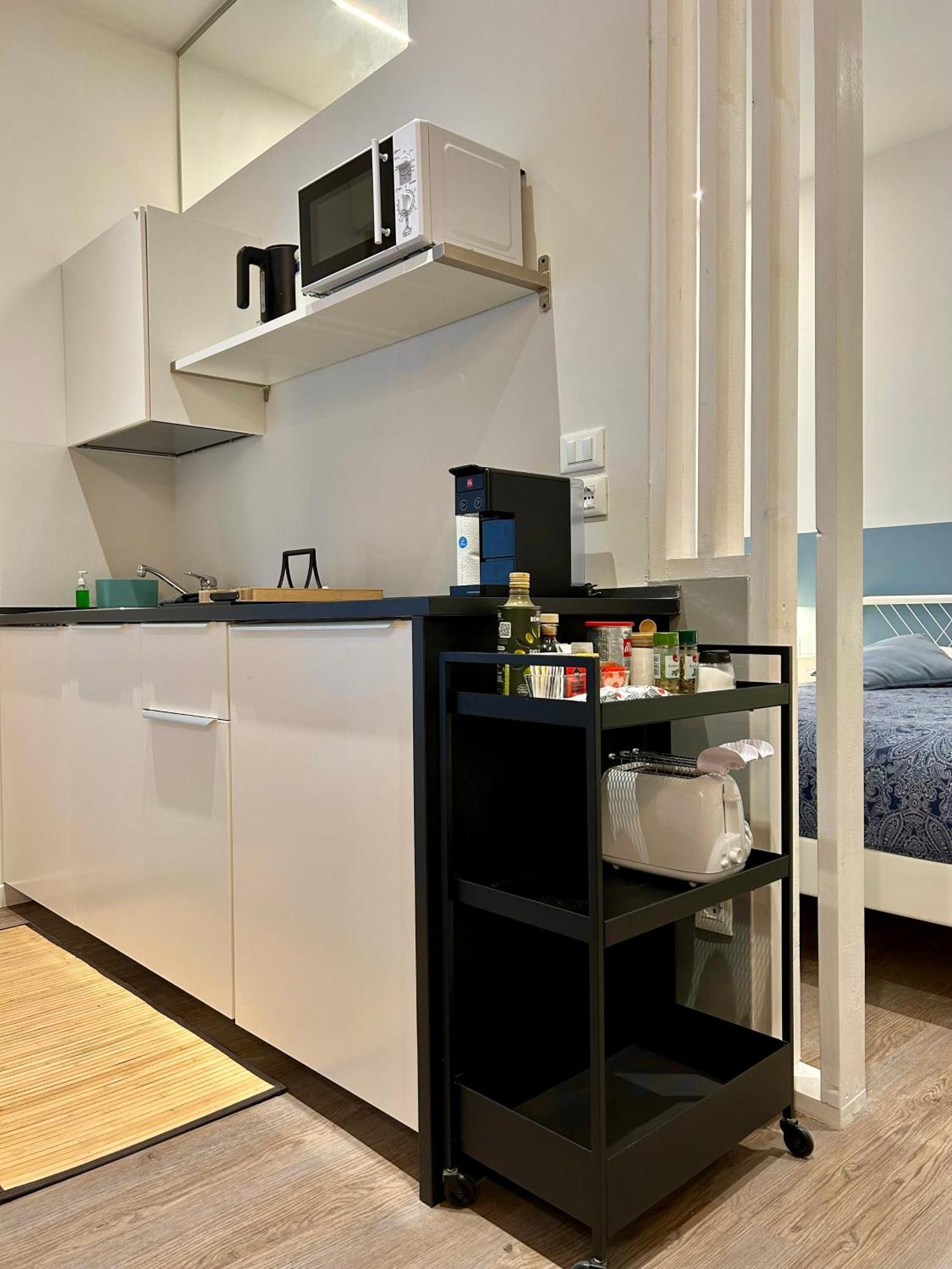 Smart & Urban Suites - Corso51 Римини Экстерьер фото